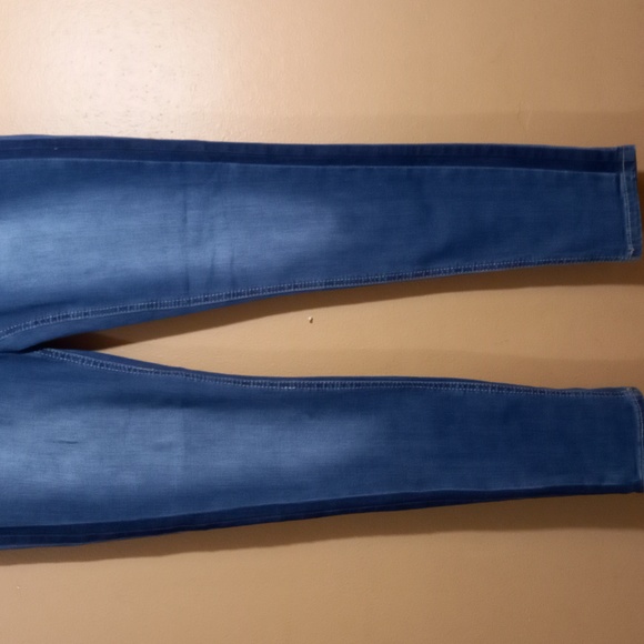 Women's 1822 Denim Jeans - Picture 3 of 11